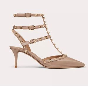 Valentino tan and pink stud shoe kitten heel